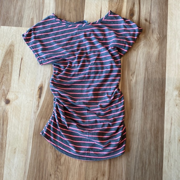 Pink and gray stripe maternity shirt - Picture 1 of 1